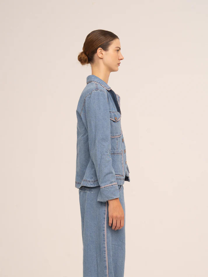 THE FLASH DENIM FITTED DENIM JACKET  - VIA CARMEN SAYS | Only €93 | NOW AVAILABLE TO SHOP at IAMINHATELOVE 