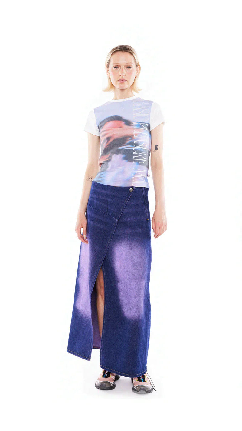ECLIPSE BABY TEE  - VIA BASIC PLEASURE MODE | Only €30 | NOW AVAILABLE TO SHOP at IAMINHATELOVE