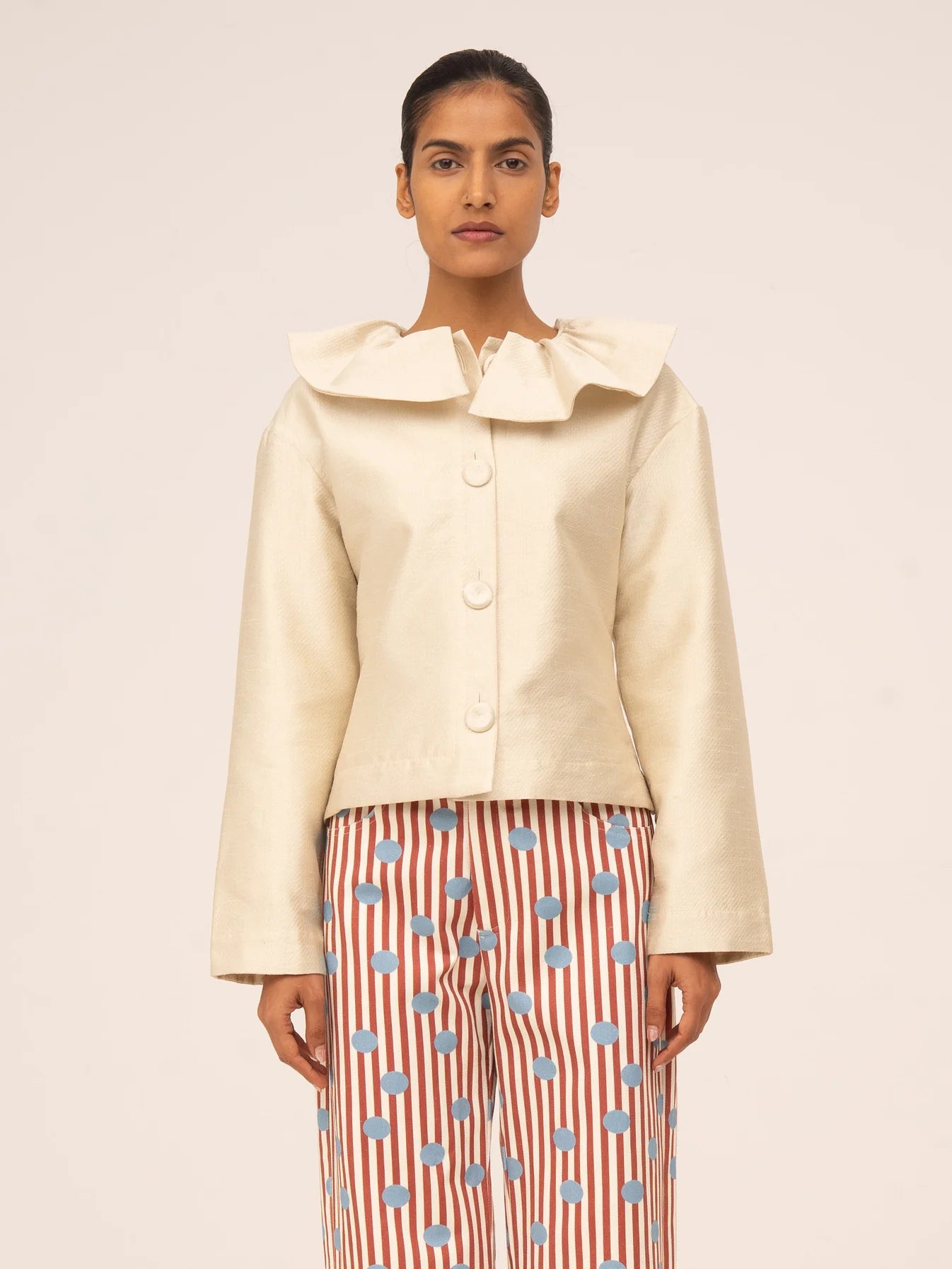 THE CLOWN CREAM SPARKLE JACKET  - VIA CARMEN SAYS | Only €88 | NOW AVAILABLE TO SHOP at IAMINHATELOVE 