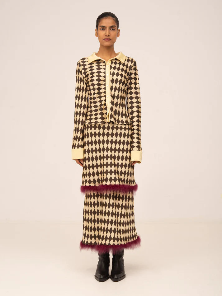 THE NOËL DIAMOND PRINT BROWN FEATHER SKIRT  - VIA CARMEN SAYS | Only €88 | NOW AVAILABLE TO SHOP at IAMINHATELOVE 