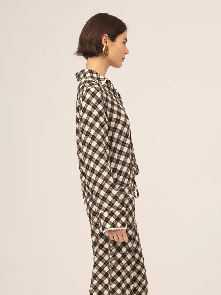 THE CLASSIC BETTY ARGYLE INSPIRED GEOMETRIC PRINT SHIRT  - VIA CARMEN SAYS | Only €74 | NOW AVAILABLE TO SHOP at IAMINHATELOVE 