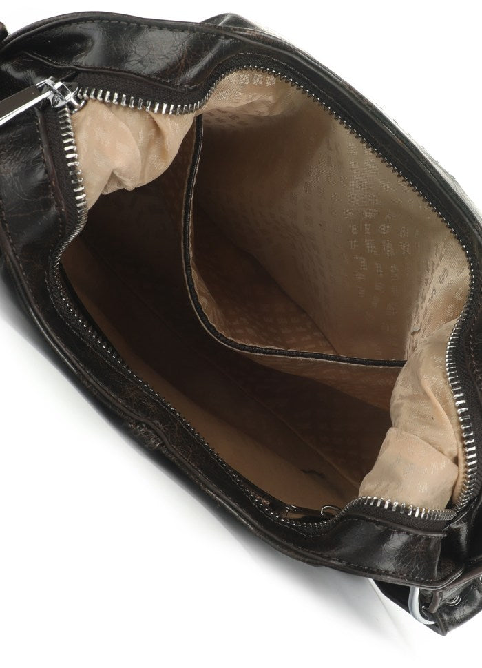 THE LOTTA SHOULDER BAG IN VEGAN LEATHER / CRACKED BROWN  - VIA SILFEN | Only €79.99 | NOW AVAILABLE TO SHOP at IAMINHATELOVE