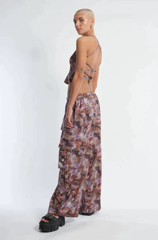 THE NOVA PARACHUTE PANTS  - VIA THE RAGGED PRIEST | Only €68 | NOW AVAILABLE TO SHOP at IAMINHATELOVE