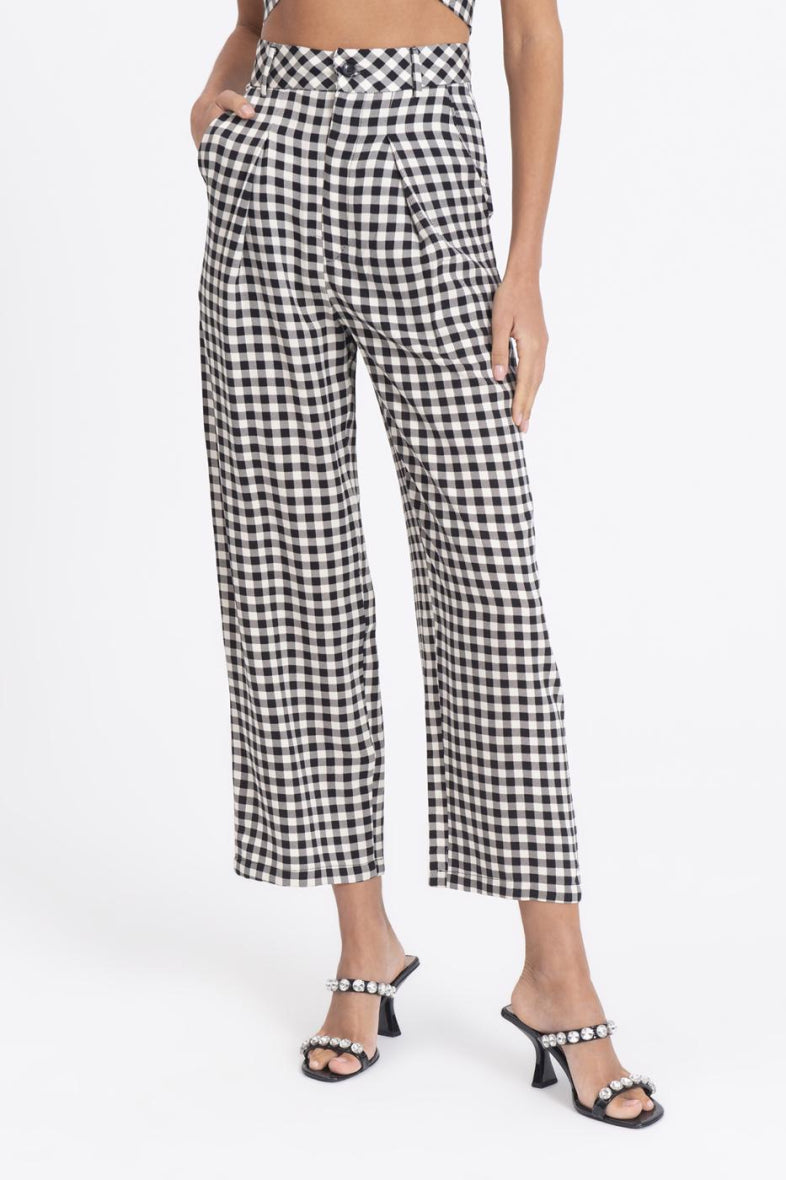 THE RETRO ANGEL CAPRI PANTS  - VIA CURATED BY | Only €40.50 | NOW AVAILABLE TO SHOP at IAMINHATELOVE