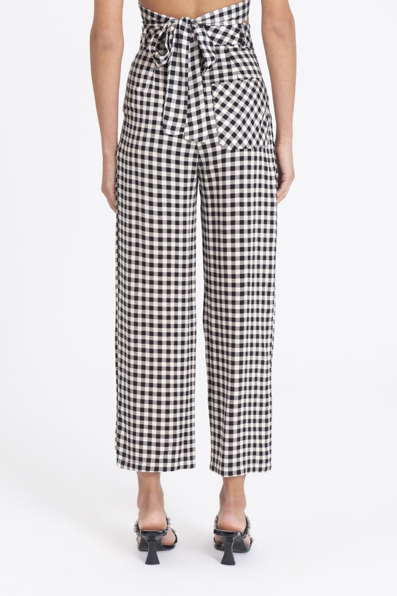 THE RETRO ANGEL CAPRI PANTS  - VIA CURATED BY | Only €40.50 | NOW AVAILABLE TO SHOP at IAMINHATELOVE