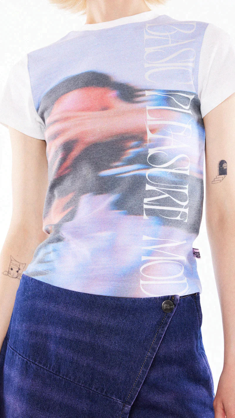 ECLIPSE BABY TEE  - VIA BASIC PLEASURE MODE | Only €30 | NOW AVAILABLE TO SHOP at IAMINHATELOVE