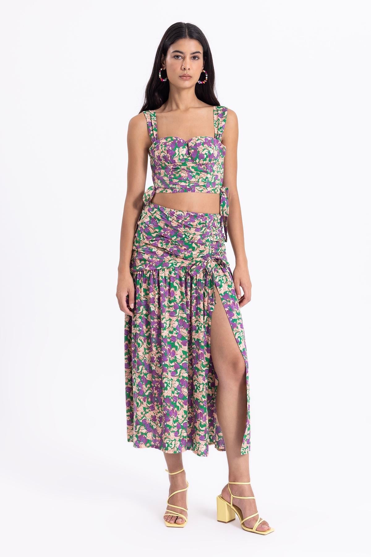 THE DEEP IN LOVE SLIT DETAILED MIDI SKIRT  - VIA CURATED BY | Only €28.50 | NOW AVAILABLE TO SHOP at IAMINHATELOVE