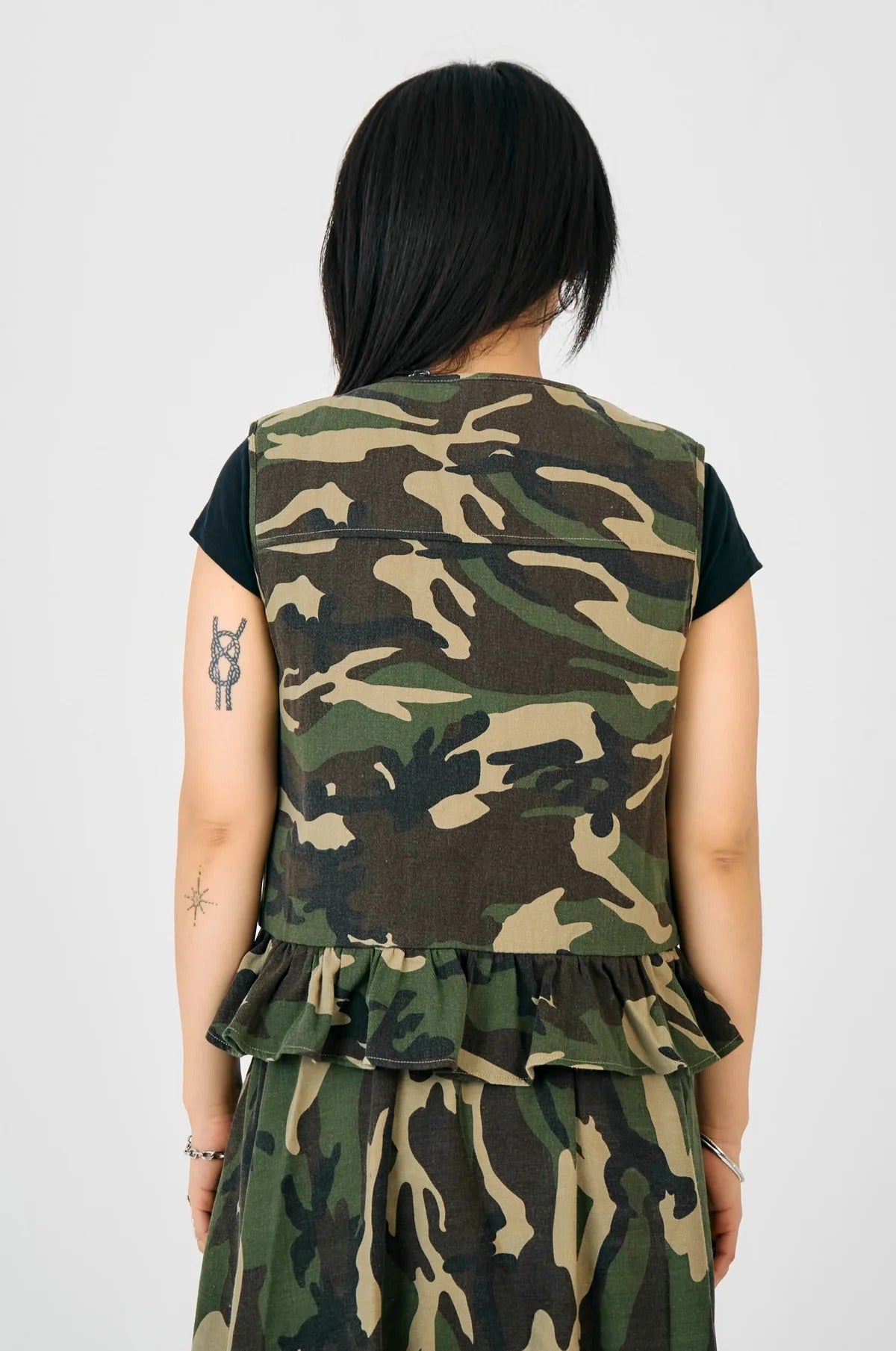 THE FORCE HARDWARE CAMO VEST  - VIA THE RAGGED PRIEST | Only €104 | NOW AVAILABLE TO SHOP at IAMINHATELOVE 
