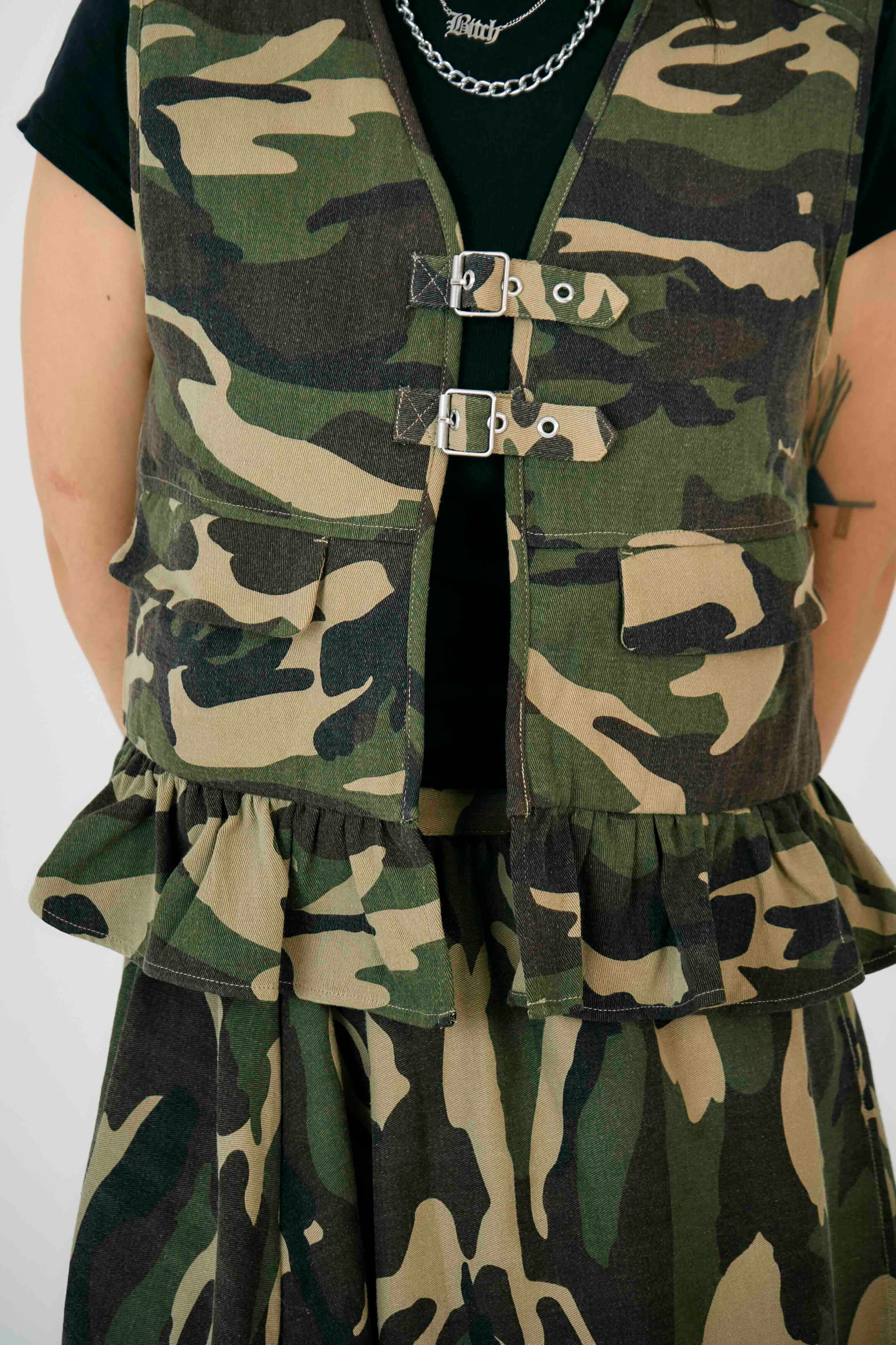 THE FORCE HARDWARE CAMO VEST  - VIA THE RAGGED PRIEST | Only €104 | NOW AVAILABLE TO SHOP at IAMINHATELOVE 