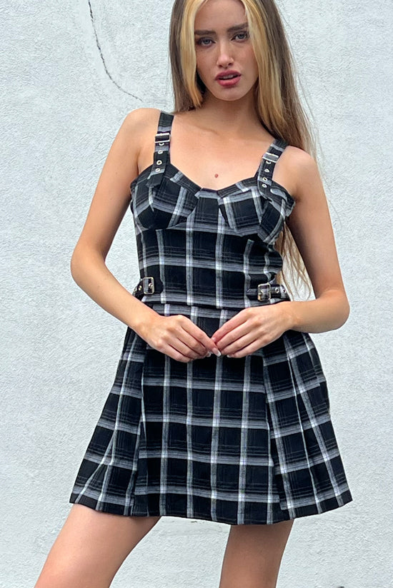 THE MONARCH DRESS  - VIA THE RAGGED PRIEST | Only €86 | NOW AVAILABLE TO SHOP at IAMINHATELOVE
