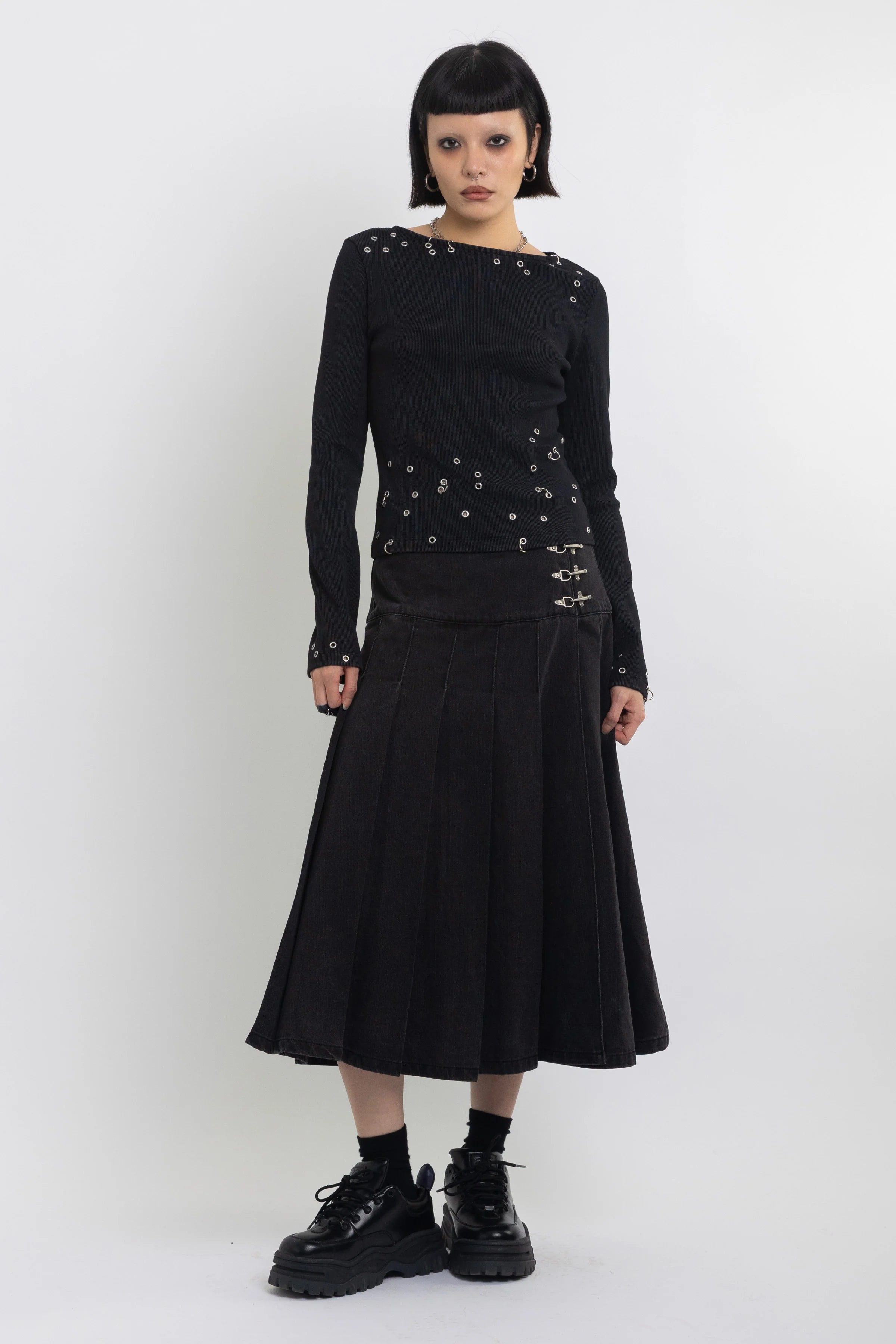 THE AFFINITY BLACK DENIM PLEATED MIDI SKIRT  - VIA THE RAGGED PRIEST | Only €108 | NOW AVAILABLE TO SHOP at IAMINHATELOVE 