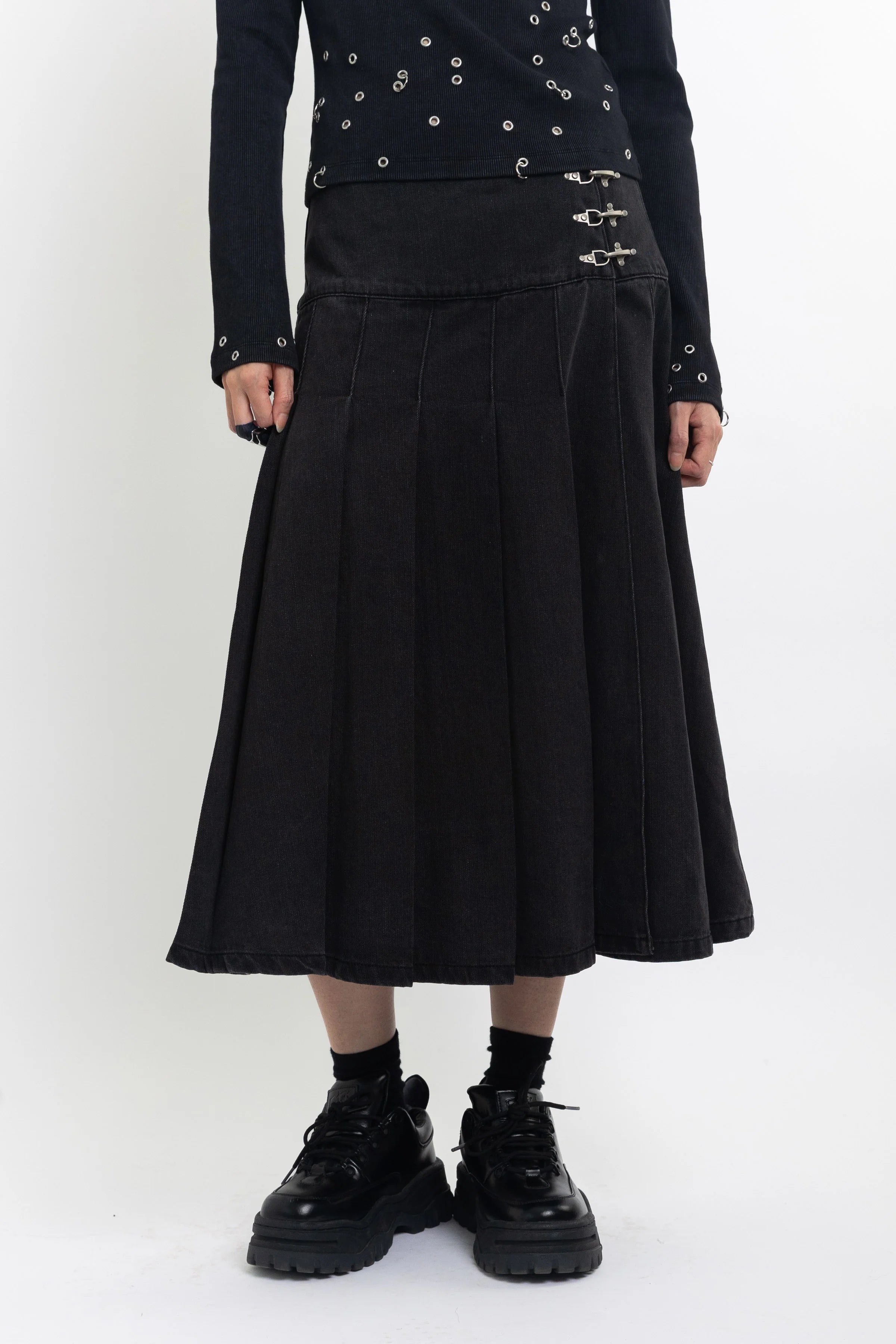THE AFFINITY BLACK DENIM PLEATED MIDI SKIRT  - VIA THE RAGGED PRIEST | Only €108 | NOW AVAILABLE TO SHOP at IAMINHATELOVE 