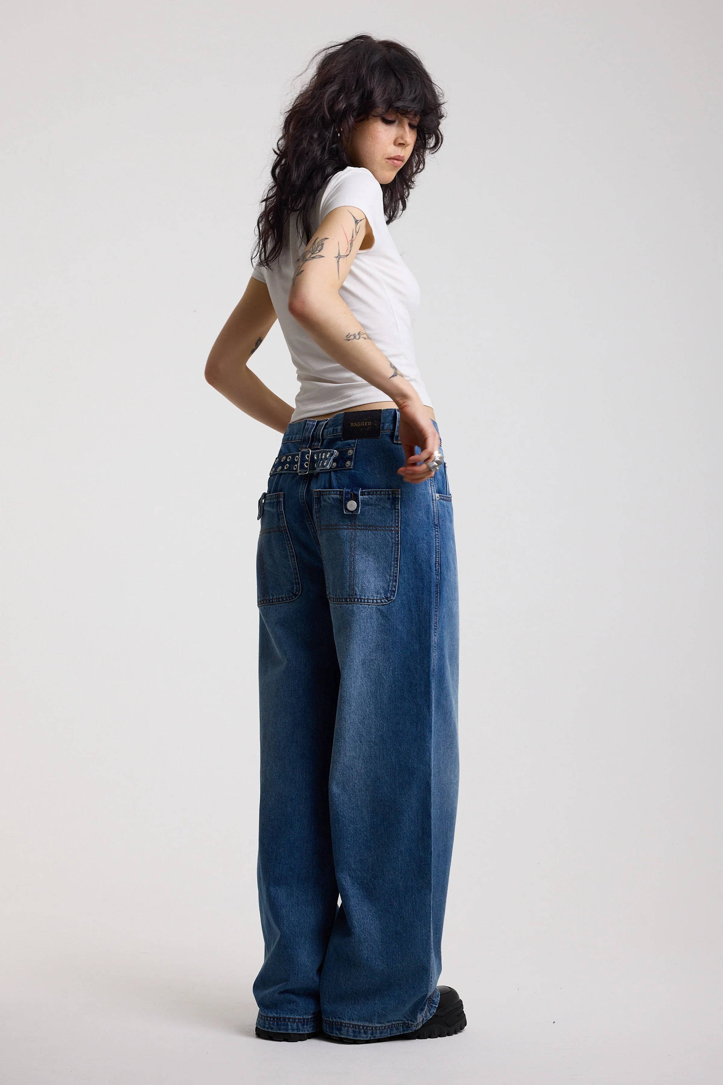 THE BOUND BAGGY CINCH HARDWARE JEANS IN MID BLUE WASH  - VIA THE RAGGED PRIEST | Only €103 | NOW AVAILABLE TO SHOP at IAMINHATELOVE 