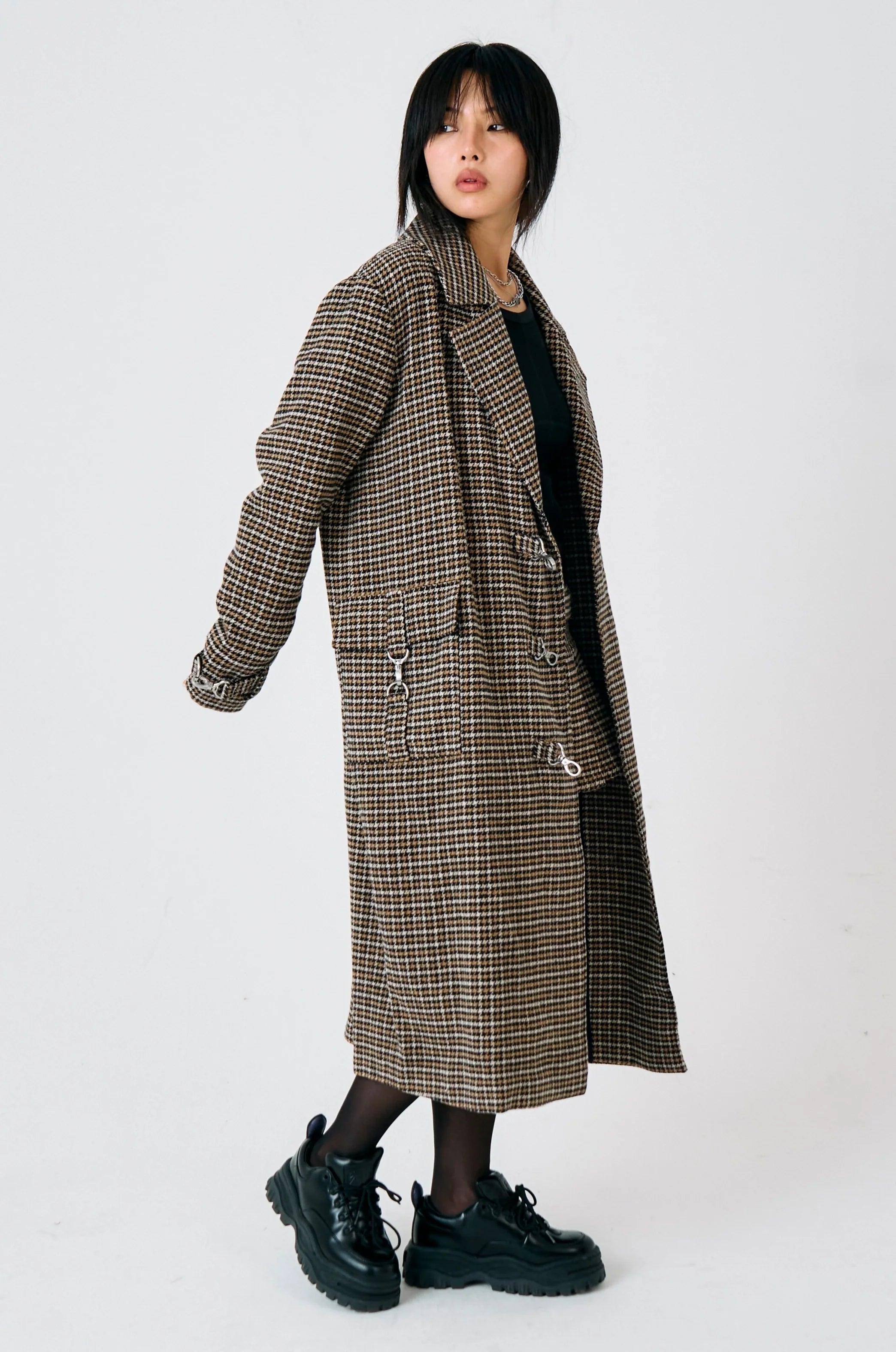 DALE HOUNDSTOOTH CHECK COAT  - VIA THE RAGGED PRIEST | Only €248 | NOW AVAILABLE TO SHOP at IAMINHATELOVE 