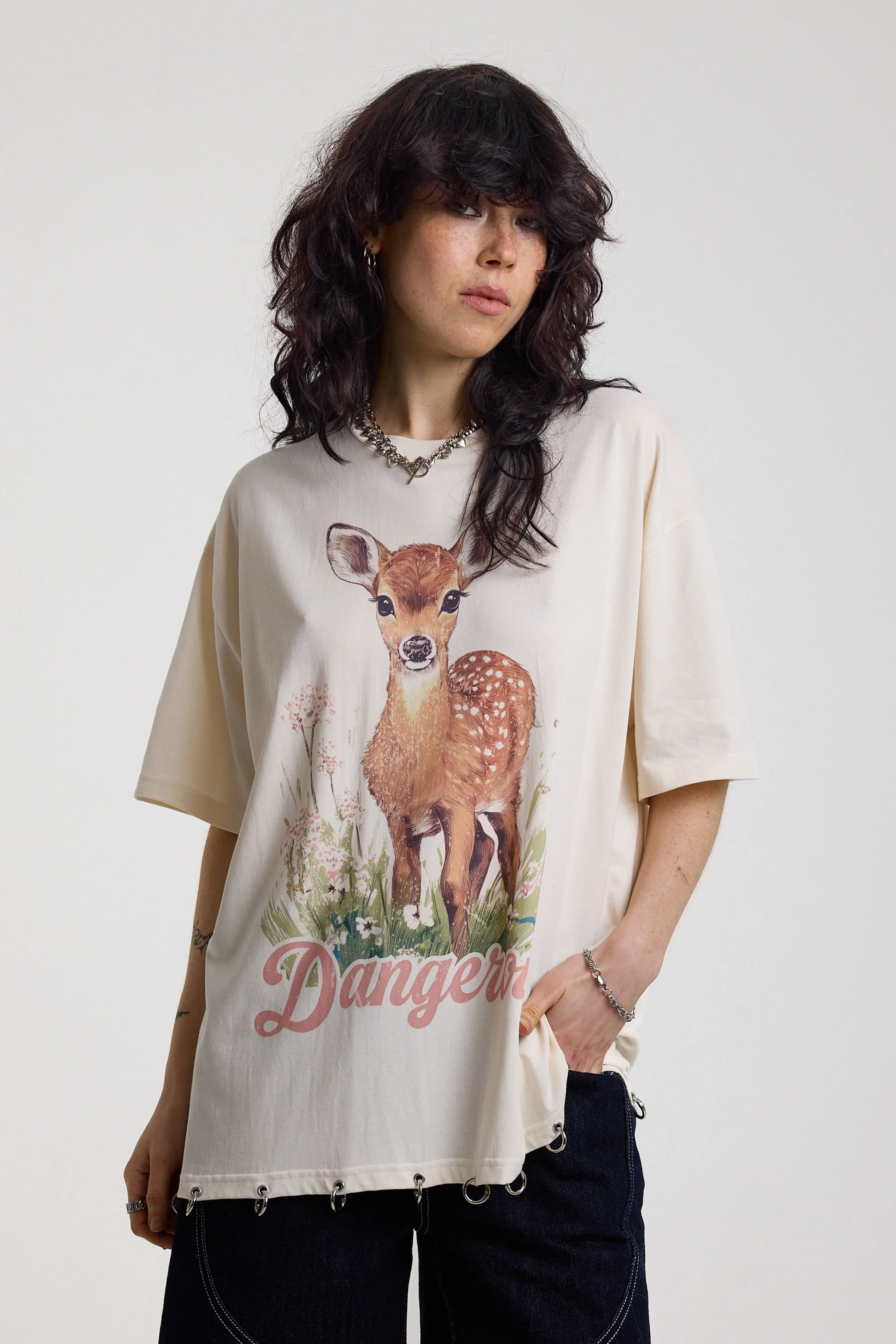 THE DEER OVERSIZED GRAPHIC T-SHIRT  - VIA THE RAGGED PRIEST | Only €57 | NOW AVAILABLE TO SHOP at IAMINHATELOVE 