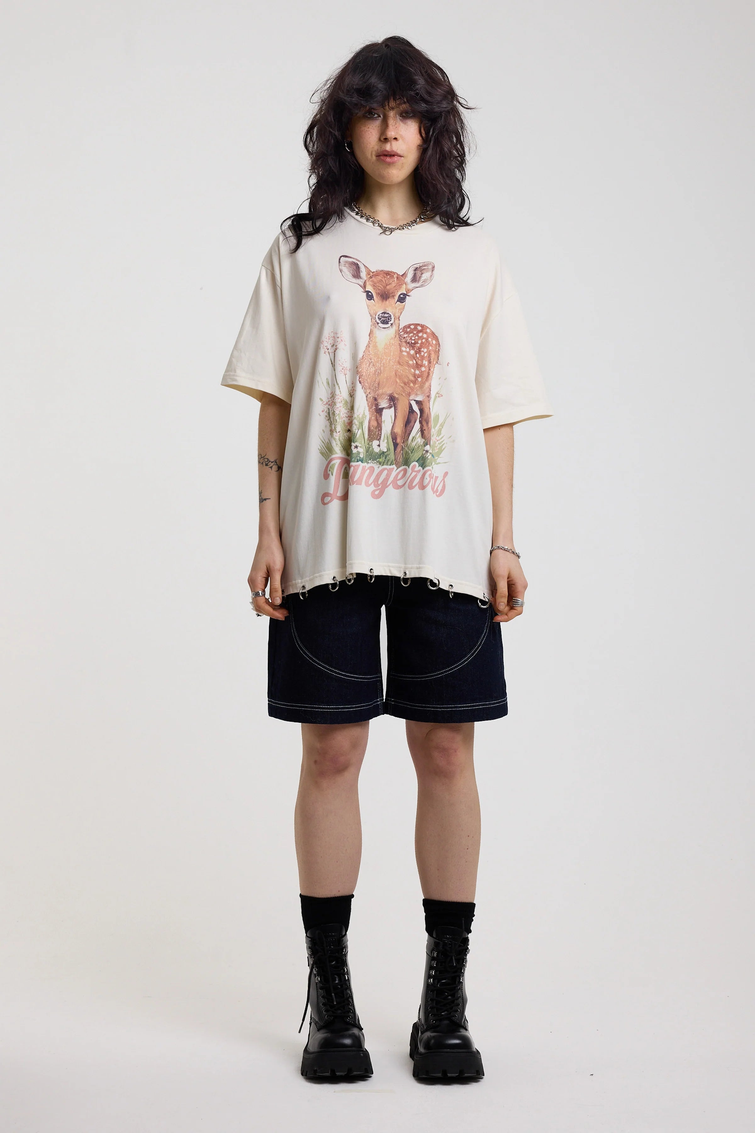 THE DEER OVERSIZED GRAPHIC T-SHIRT  - VIA THE RAGGED PRIEST | Only €57 | NOW AVAILABLE TO SHOP at IAMINHATELOVE 