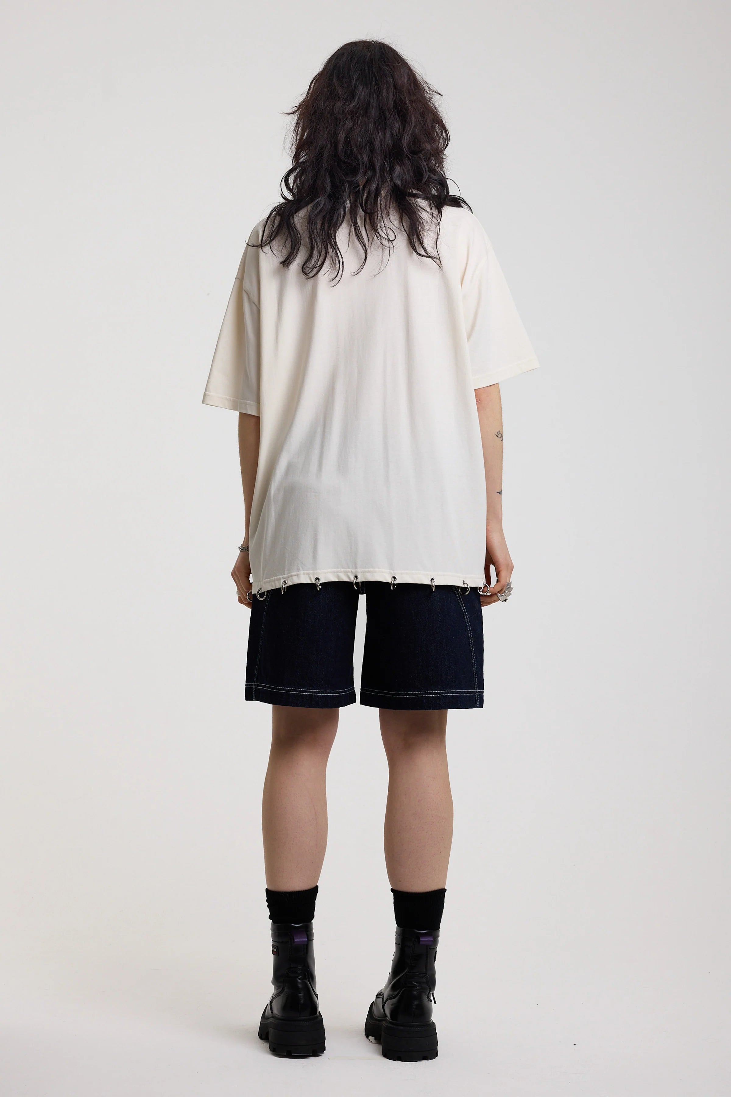 THE DEER OVERSIZED GRAPHIC T-SHIRT  - VIA THE RAGGED PRIEST | Only €57 | NOW AVAILABLE TO SHOP at IAMINHATELOVE 