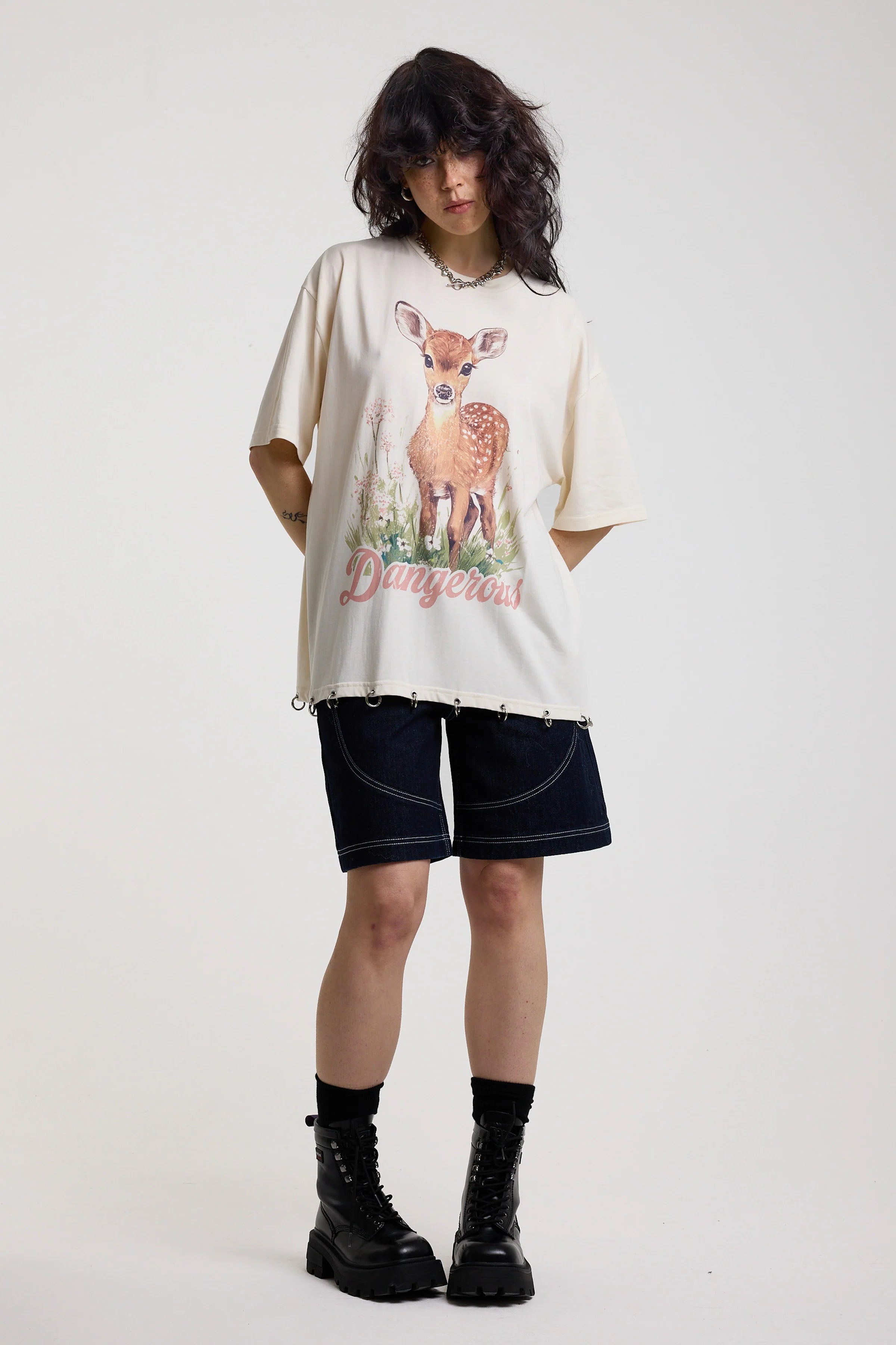 THE DEER OVERSIZED GRAPHIC T-SHIRT  - VIA THE RAGGED PRIEST | Only €57 | NOW AVAILABLE TO SHOP at IAMINHATELOVE 