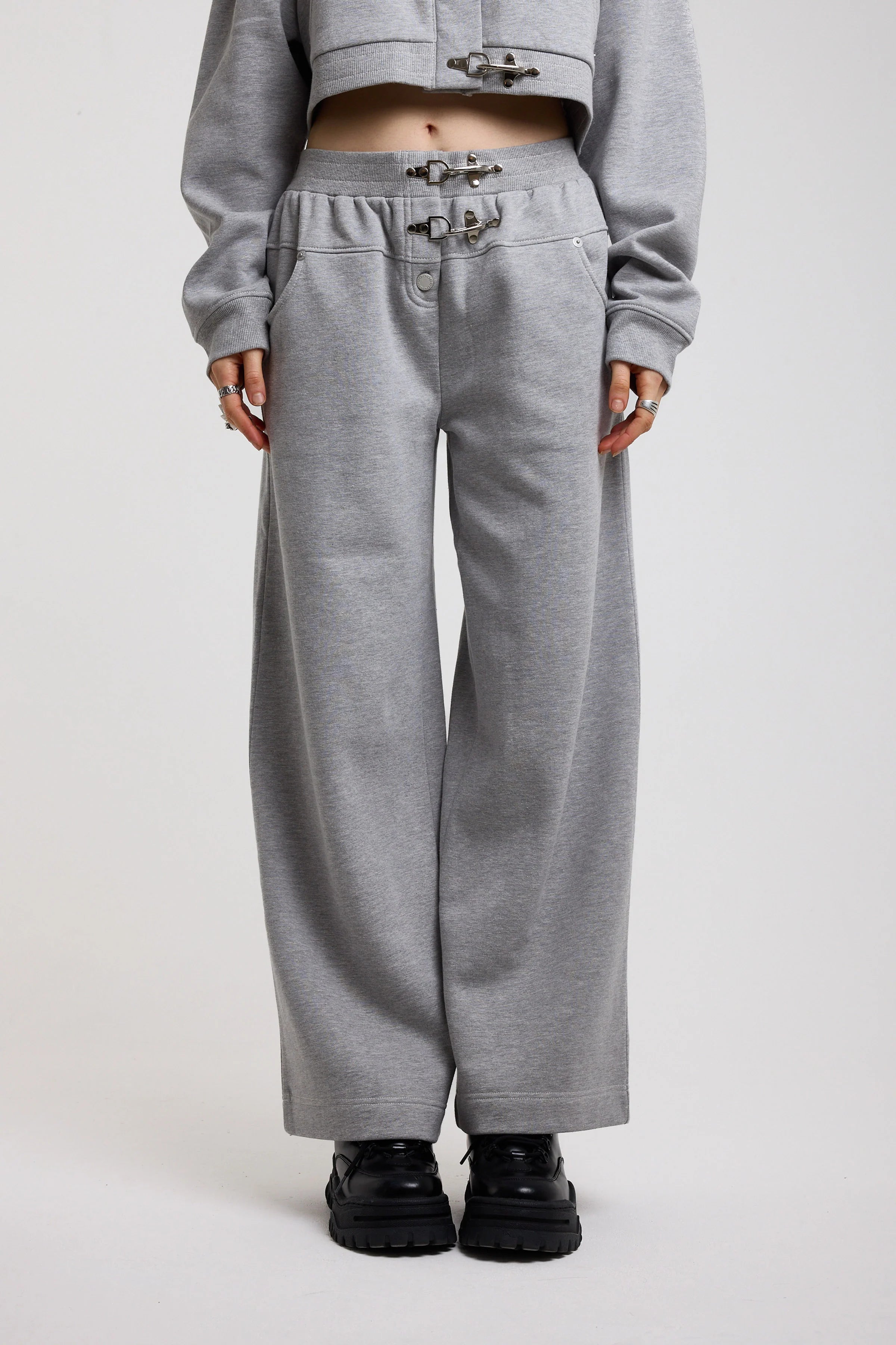 THE PURSUIT HARDWARE CLASP WIDE LEG SWEATPANTS  - VIA THE RAGGED PRIEST | Only €86 | NOW AVAILABLE TO SHOP at IAMINHATELOVE 