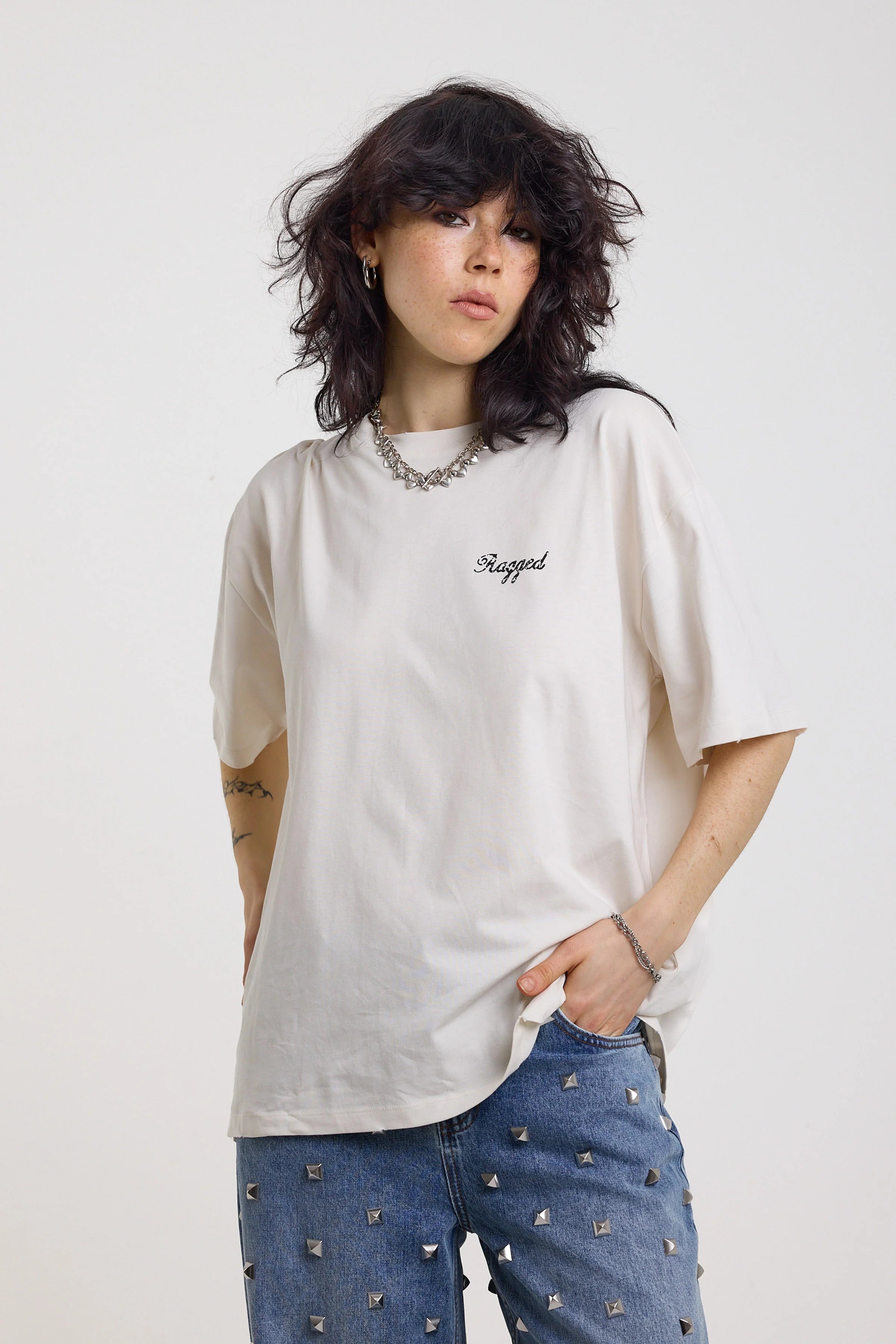 THE SWEETHEART OVERSIZED HEART GRAPHIC T-SHIRT  - VIA THE RAGGED PRIEST | Only €52 | NOW AVAILABLE TO SHOP at IAMINHATELOVE 