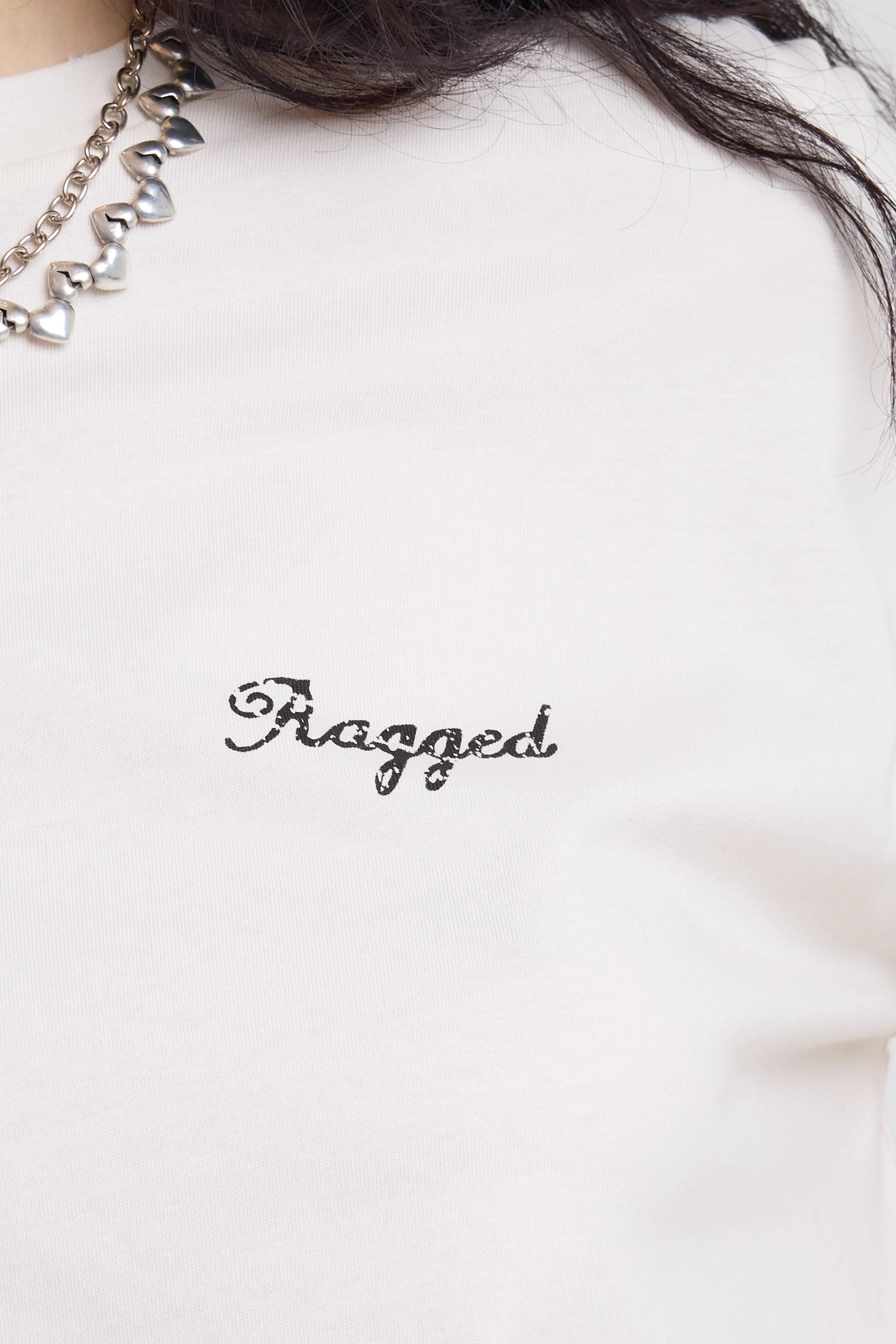THE SWEETHEART OVERSIZED HEART GRAPHIC T-SHIRT  - VIA THE RAGGED PRIEST | Only €52 | NOW AVAILABLE TO SHOP at IAMINHATELOVE 