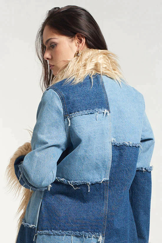 THE VAGABOND COAT - EXCLUSIVE Coats & Jackets from MILK.IT - Just €149! SHOP NOW AT IAMINHATELOVE BOTH IN STORE FOR CYPRUS AND ONLINE WORLDWIDE @ IAMINHATELOVE.COM