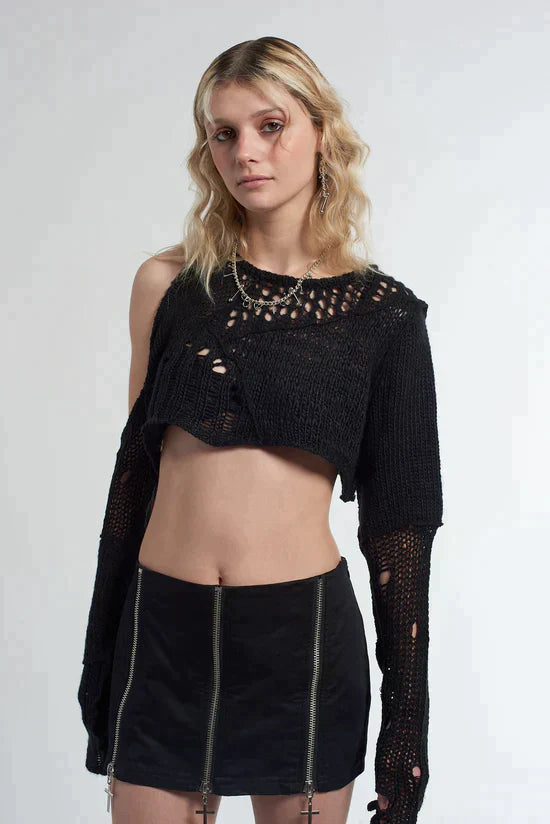 EXCLUSIVE - SUPER CROPPED SHREDDED KNIT - EXCLUSIVE Knitwear from THE RAGGED PRIEST - Just €62! SHOP NOW AT IAMINHATELOVE BOTH IN STORE FOR CYPRUS AND ONLINE WORLDWIDE @ IAMINHATELOVE.COM