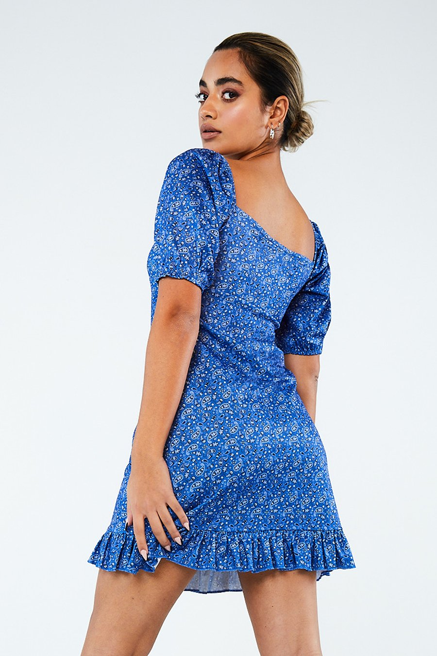 PAISLEY PUFF DRESS  - VIA NGO | Only €17.50 | NOW AVAILABLE TO SHOP at IAMINHATELOVE