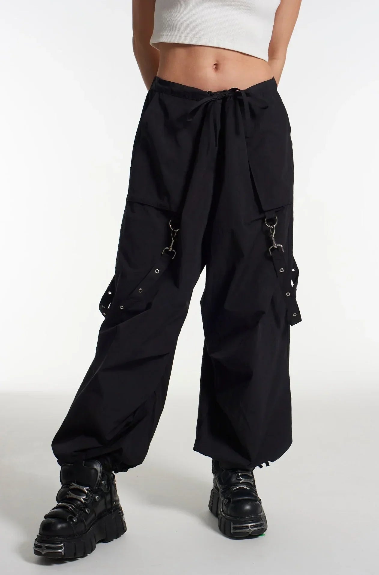 NOMAD PARACHUTE PANTS - EXCLUSIVE Pants from THE RAGGED PRIEST - Just €63! SHOP NOW AT IAMINHATELOVE BOTH IN STORE FOR CYPRUS AND ONLINE WORLDWIDE @ IAMINHATELOVE.COM